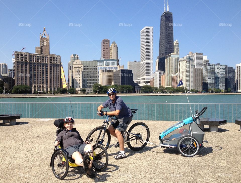 Cycling by Lake Michigan. Touring the Lake Michigan foreshore in Chicago with the family.