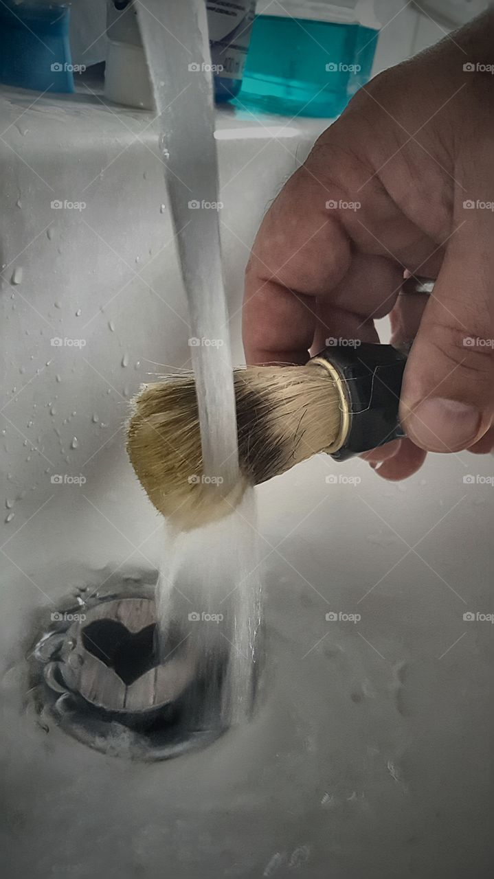 cleaning brush