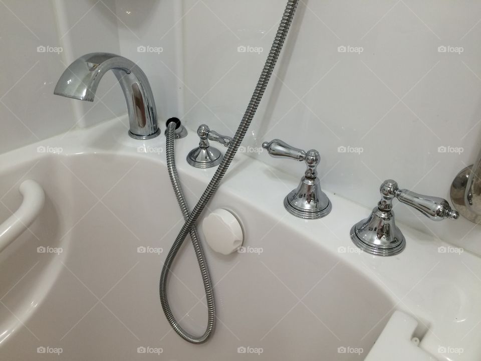 Faucet bathroom 