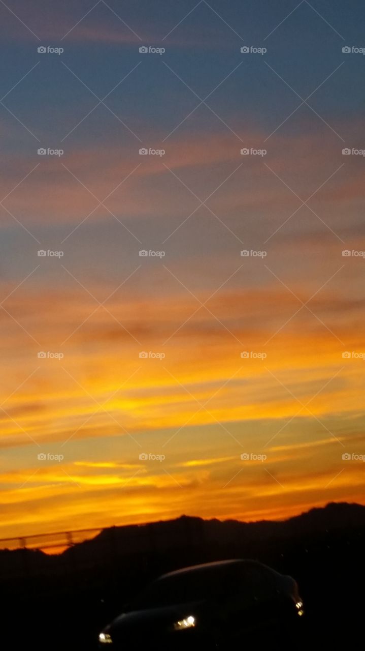 Golden Clouds , Arizona .... WOW 
Desert Dust , helps make this Sunset .
GRRRRRREEEEAAATTT°°°!!!!
