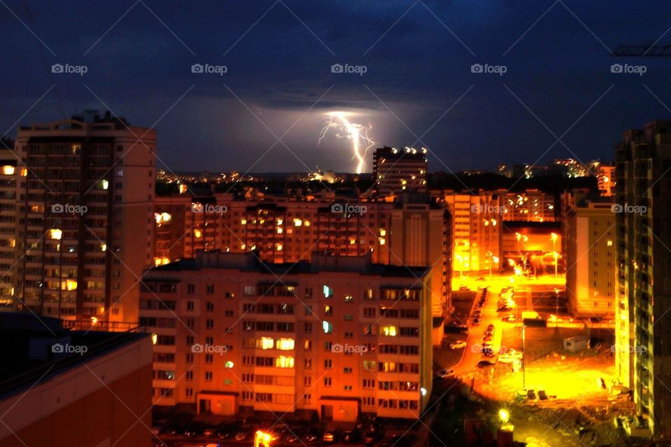 thunderstorm in the city
