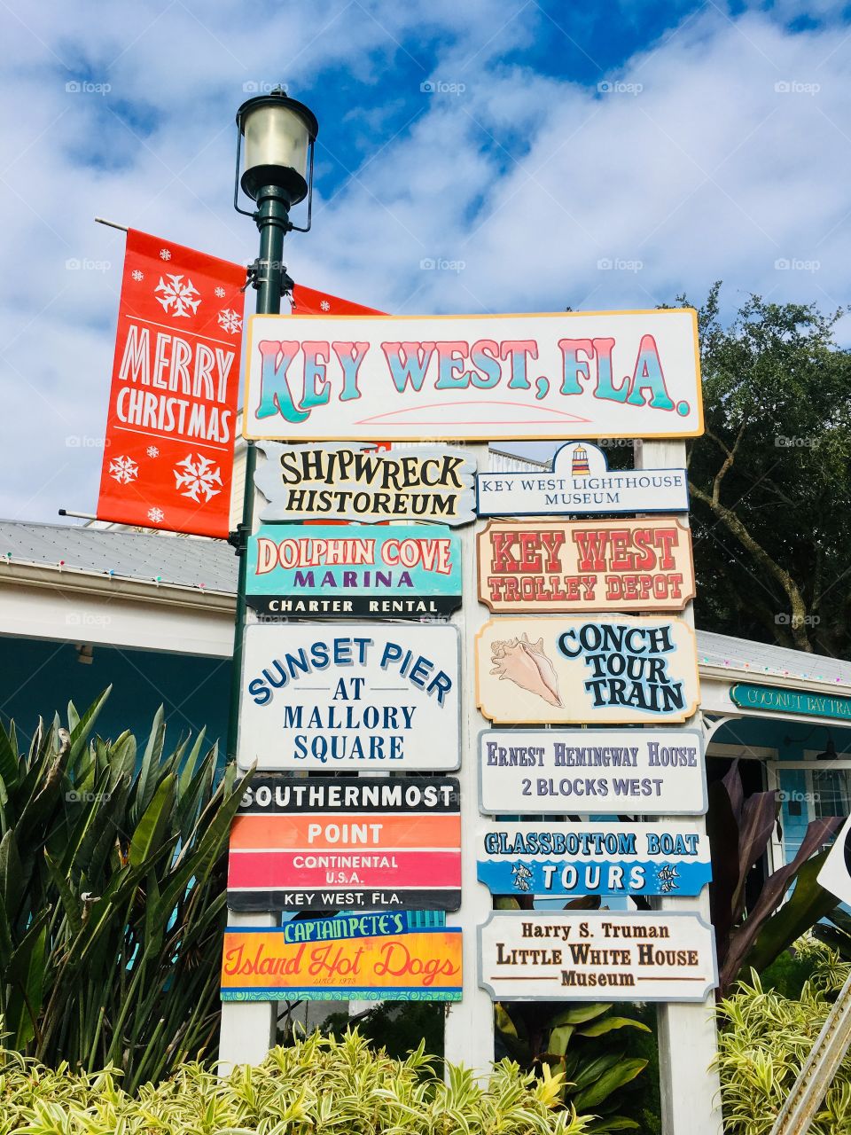 Signs at SeaWorld Orlando, Florida 