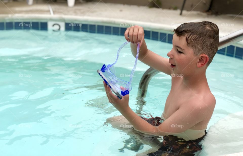 Time to snorkel in the hot tub 