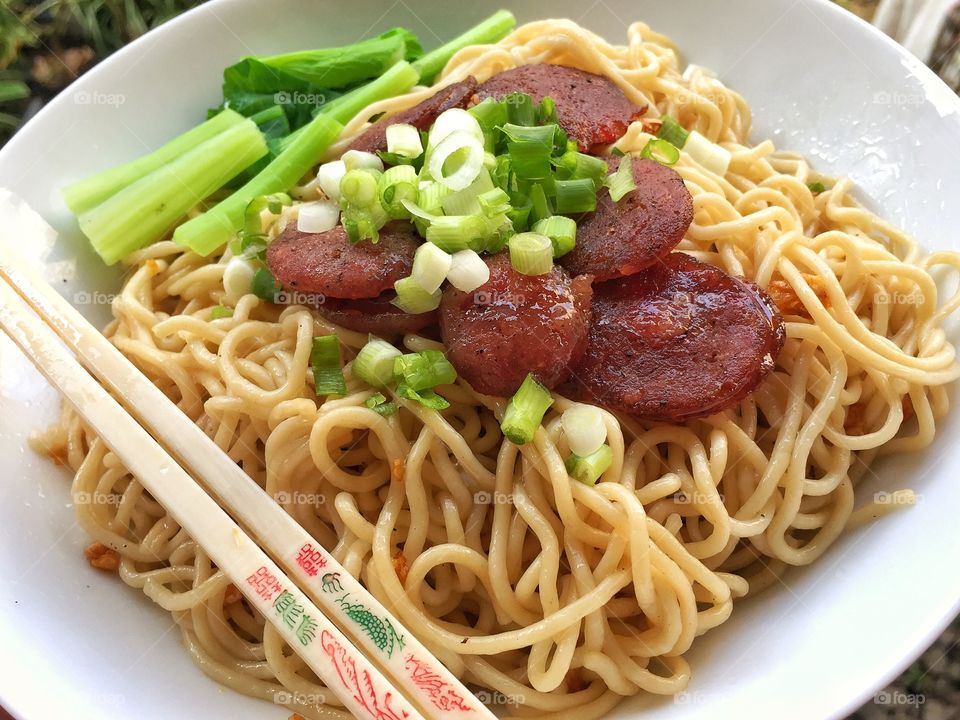 Homemade noodle with pork sausage & vegetable