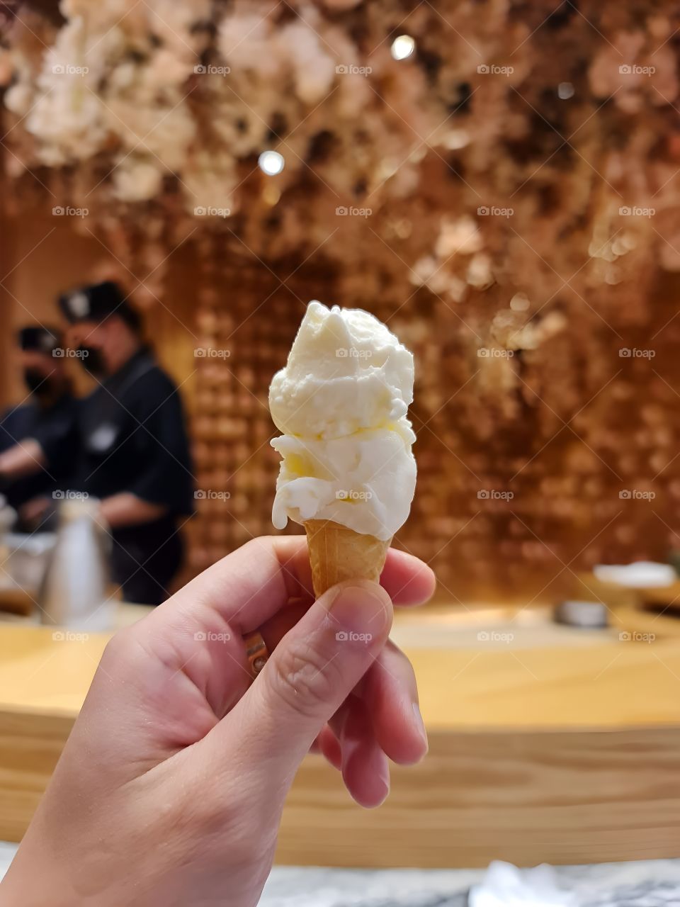 Ice cream, fresh milk, diet size