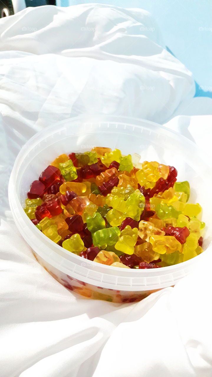 i love gummy bears!
