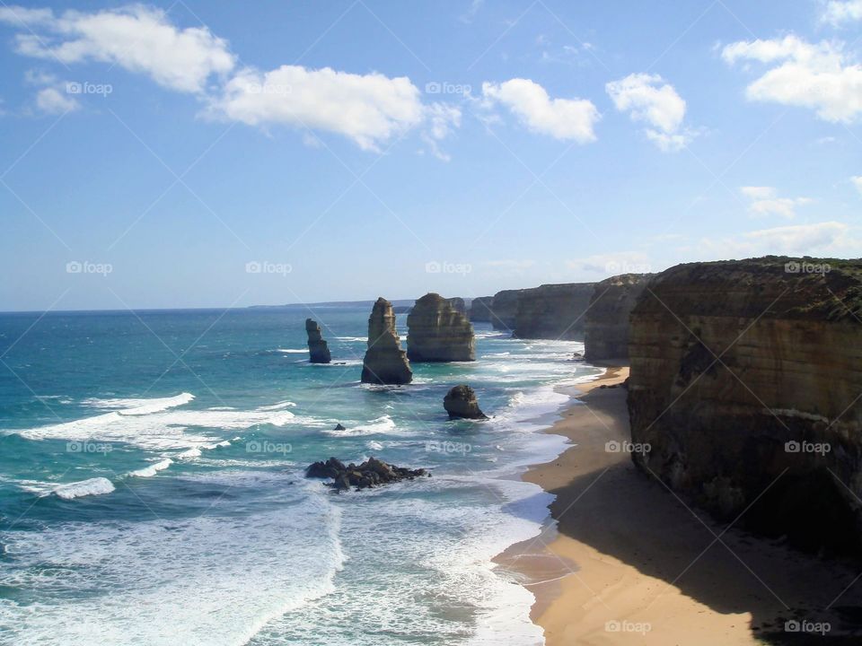 12 apostles on great ocean 