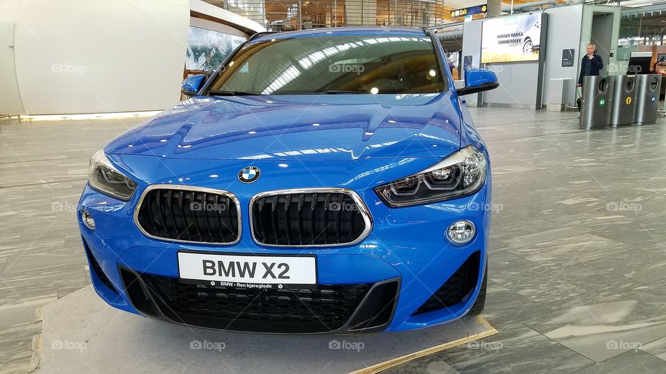 BMW X2