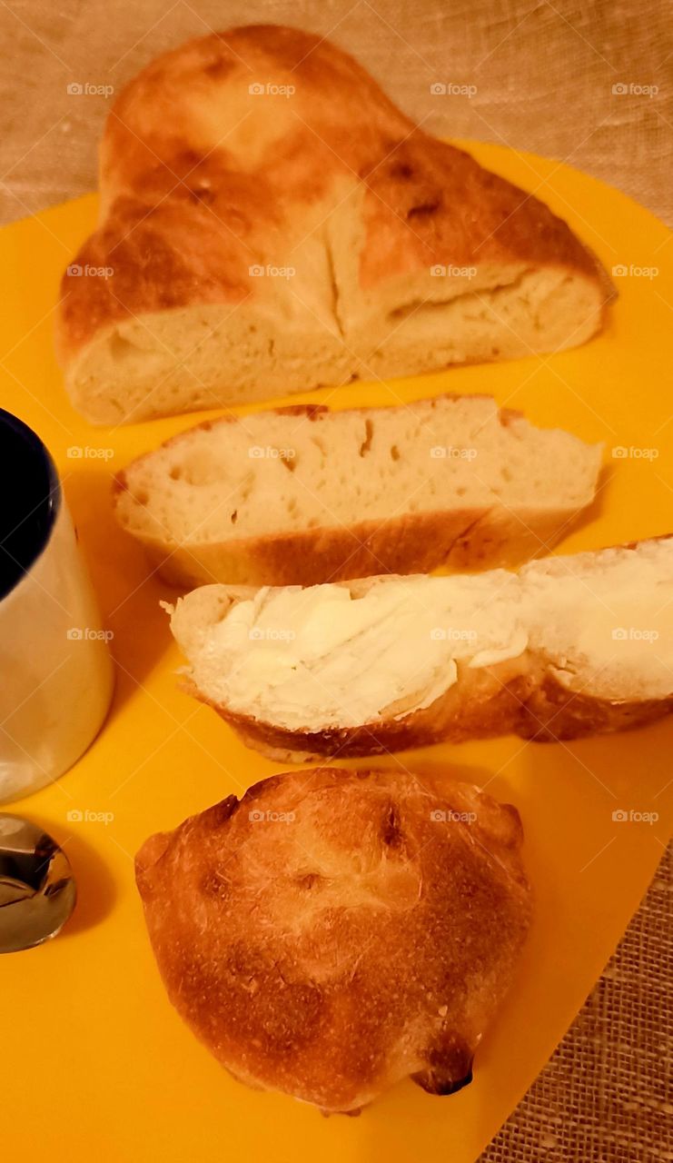 tasty bread 🍞🥪🍞 eating