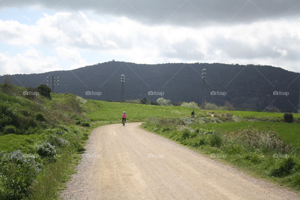 Walk through the countryside by bicycle