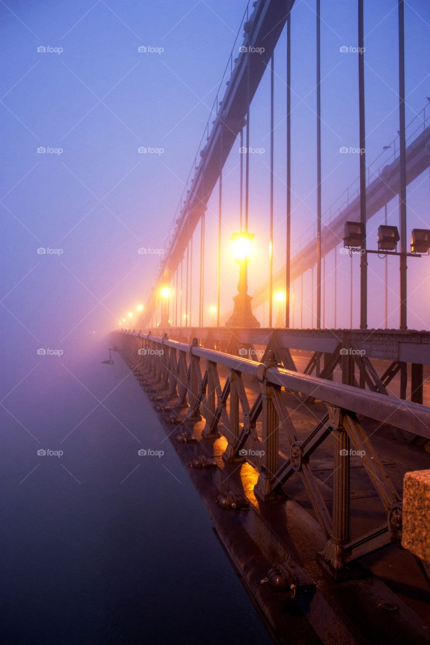 The vanishing chain bridge in budapest