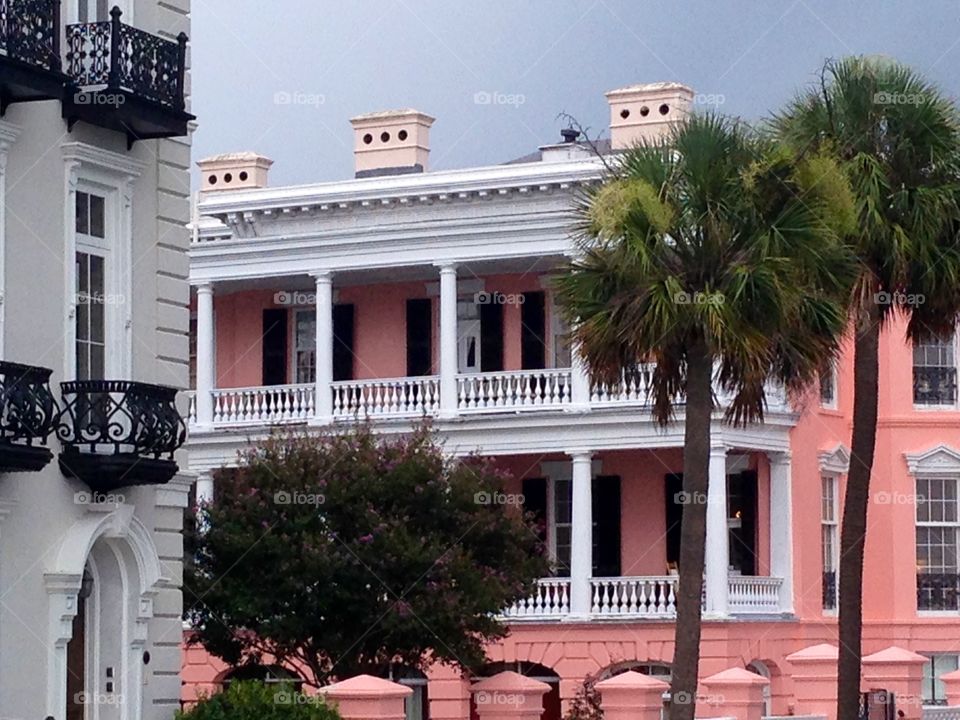 Streets of charleston 