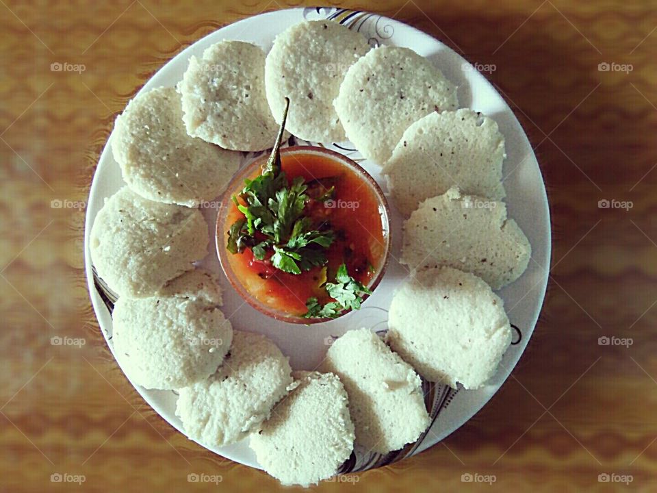 breakfast of idali chatni