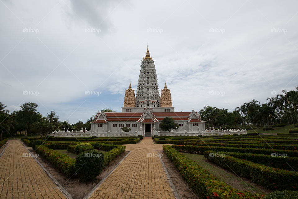 Garden of the temple 