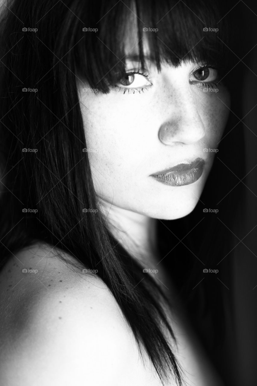 portrait of a beautiful girl, black and white