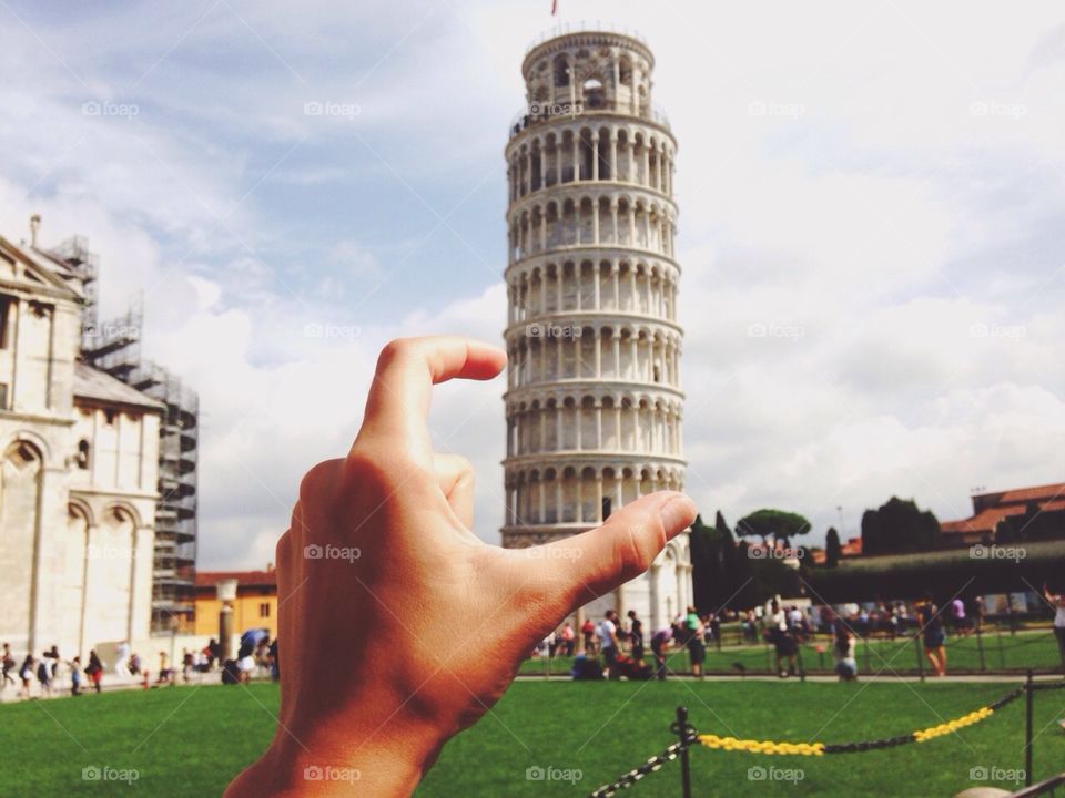 Pisa tower in the hand 