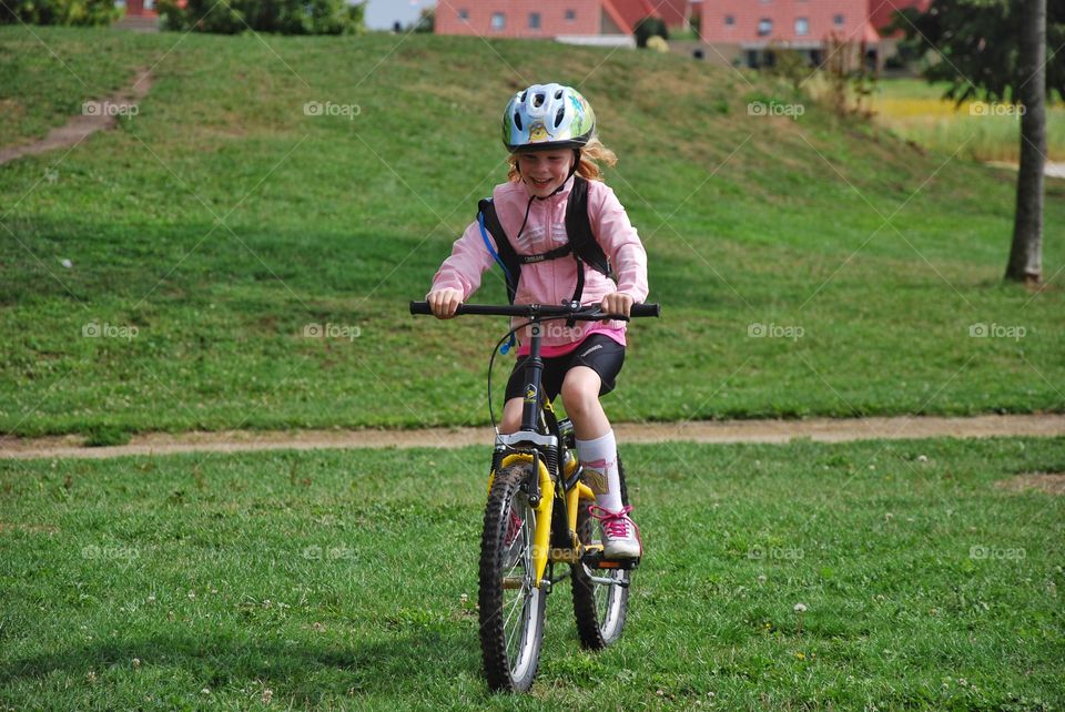 Mountainbike girl