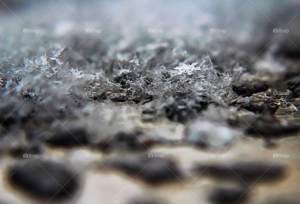 Wet melting crystals 
