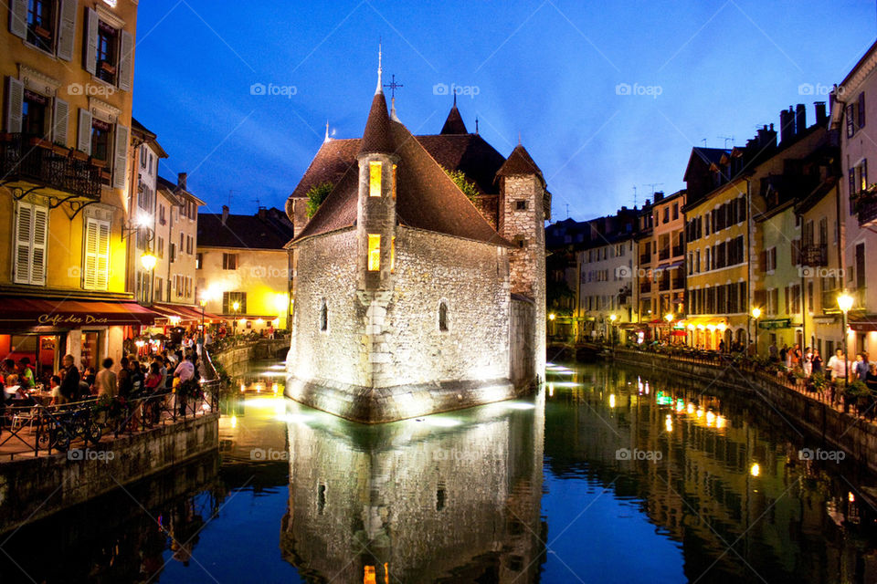 Palace of the isle at thiou river against sky at night