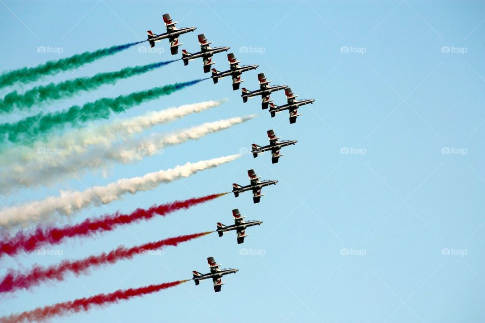 Frecce tricolori - Italian airforce military display team