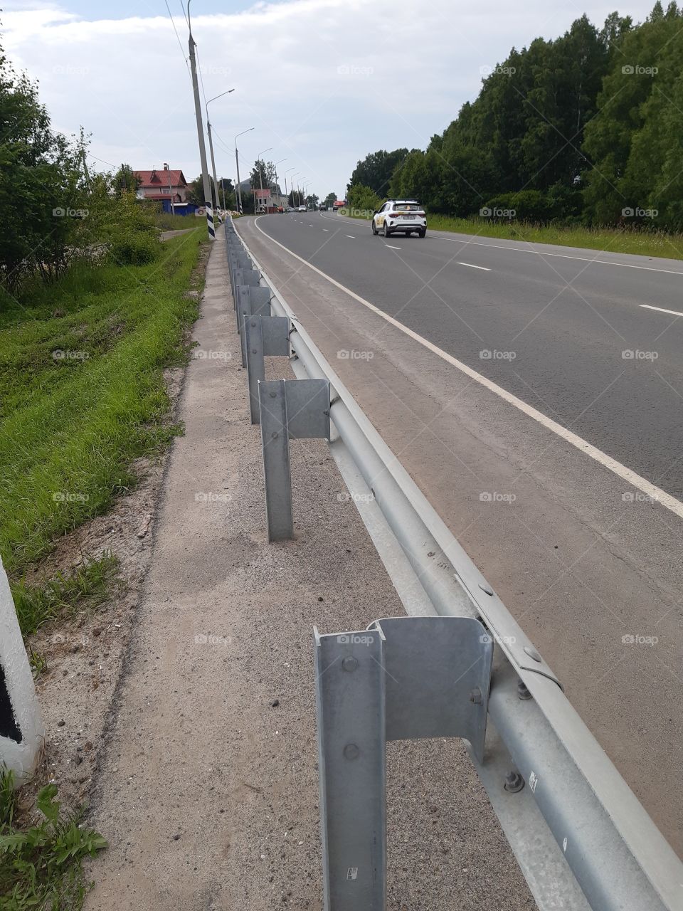 Mirror effect on the road