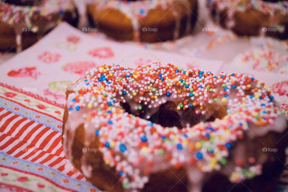 Sprinkle Donuts 