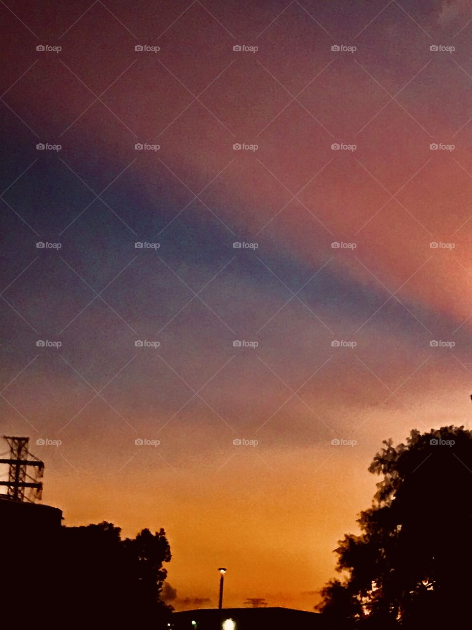 Good Morning Foapers. Bright and Colorful Day Ahead. Broad Spectrum of Vivid Colors Displayed here provided by the Heavens. 