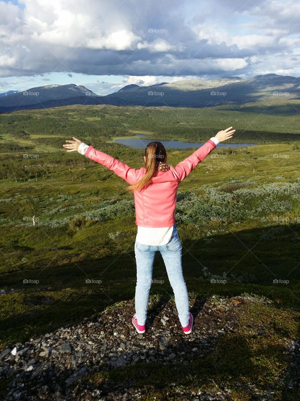 Hair,girl and Mountain