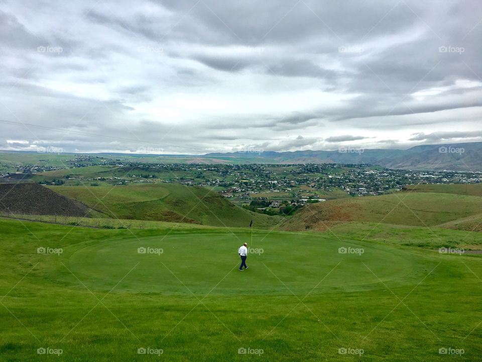 The first green at Bryden Canyon Golf Course
Lewiston, ID