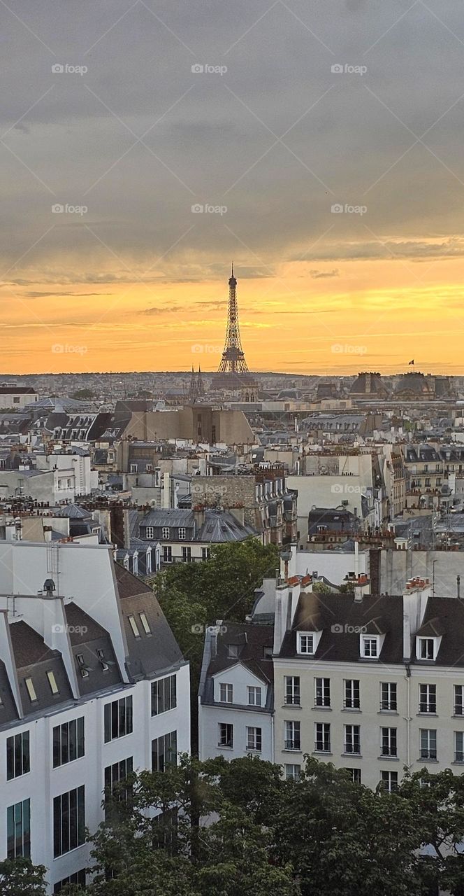 La tour Eiffel vue du centre Pompidou
