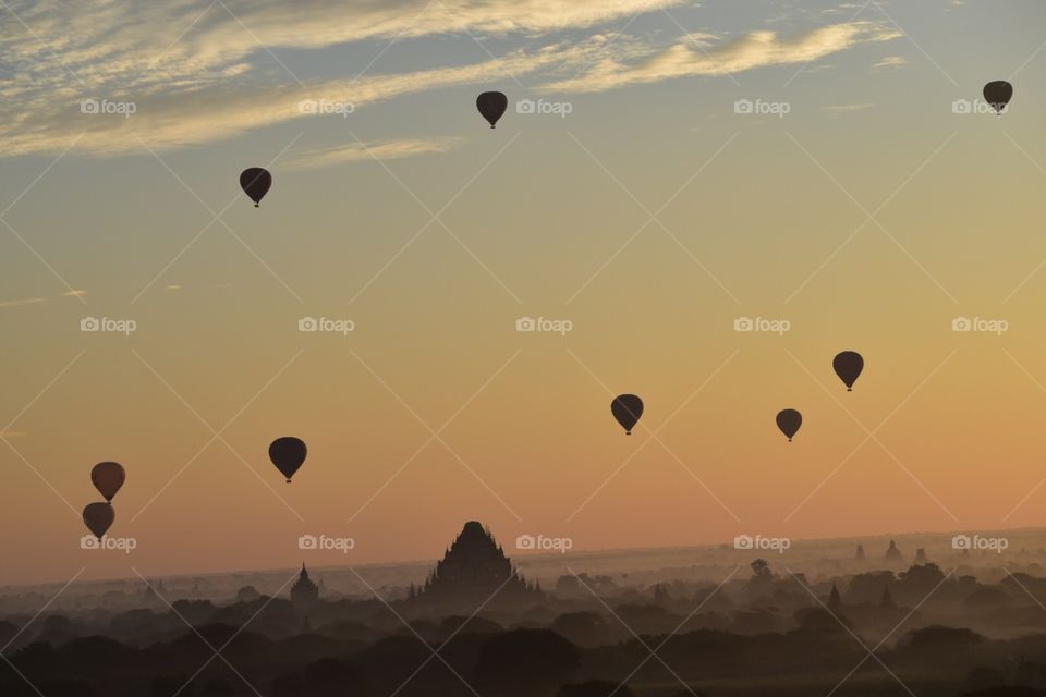 balloon sunrise in Burma