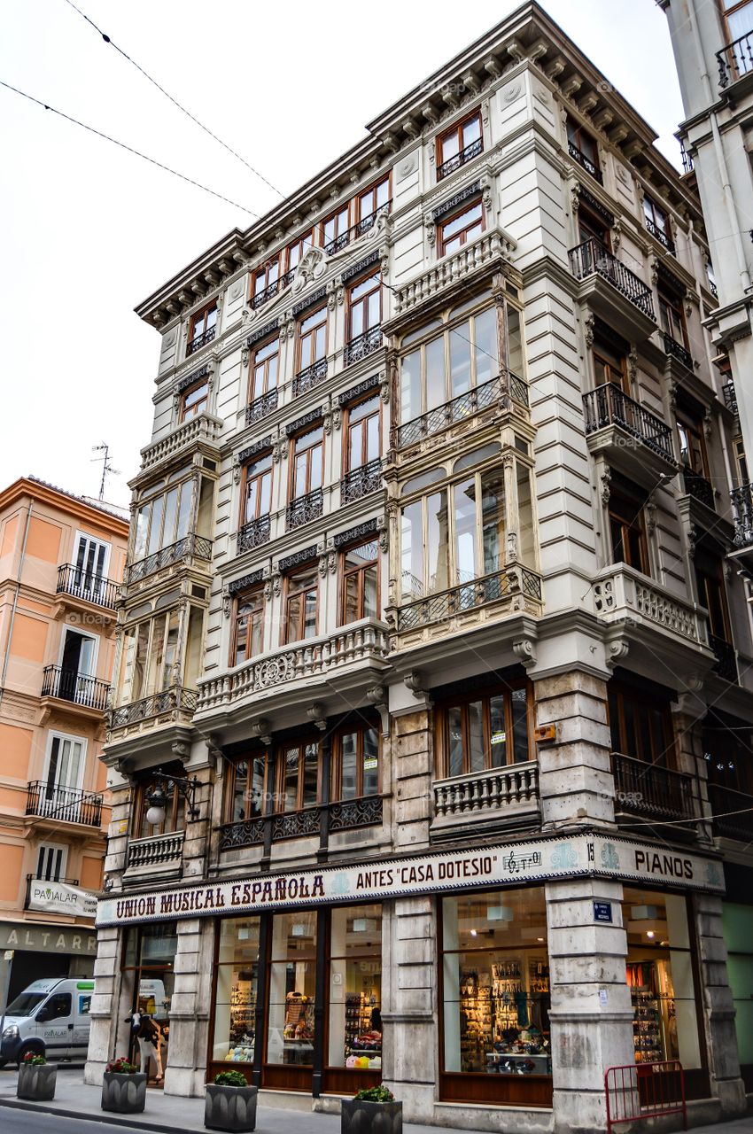 Edificio Union Musical. Edificio de la Union Musical Española, calle de la Paz 15 (Valencia - Spain)