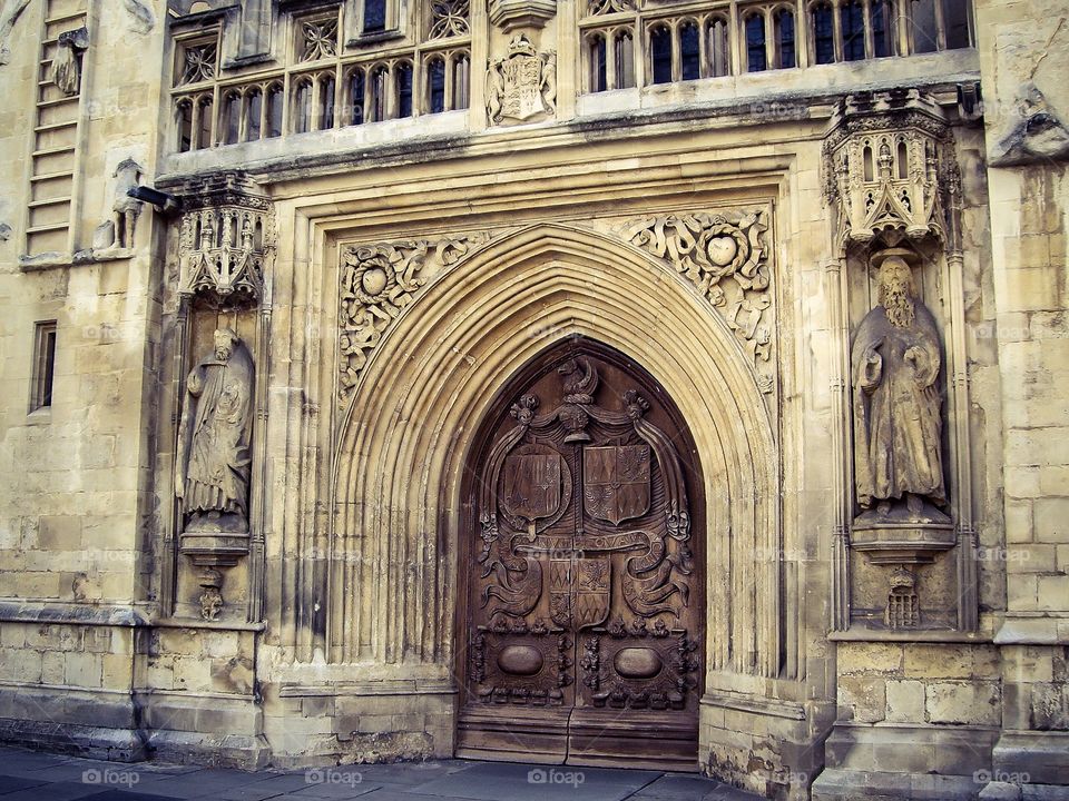 Puerta Abadia de Bath. Detalle Puerta de Acceso a la Abadia de Bath (Bath - England)