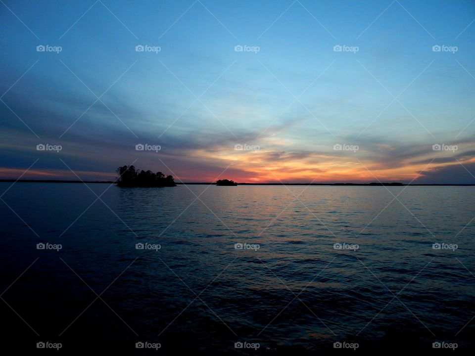 sunset over lake Hartwell