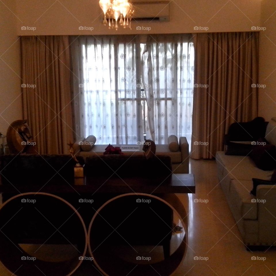 Room, Indoors, Furniture, Curtain, Table