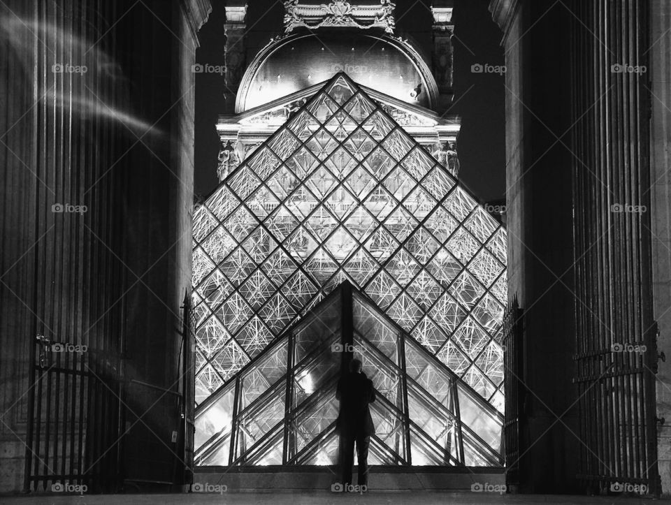 Louvre. Louvre night sightseeing