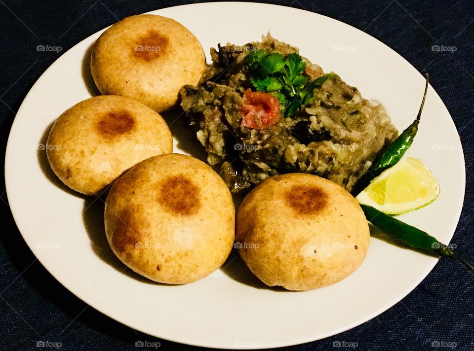 Litti-Chokha: delicious North Indian cuisine