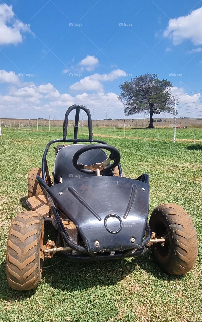 go-cart circular steering and wheels