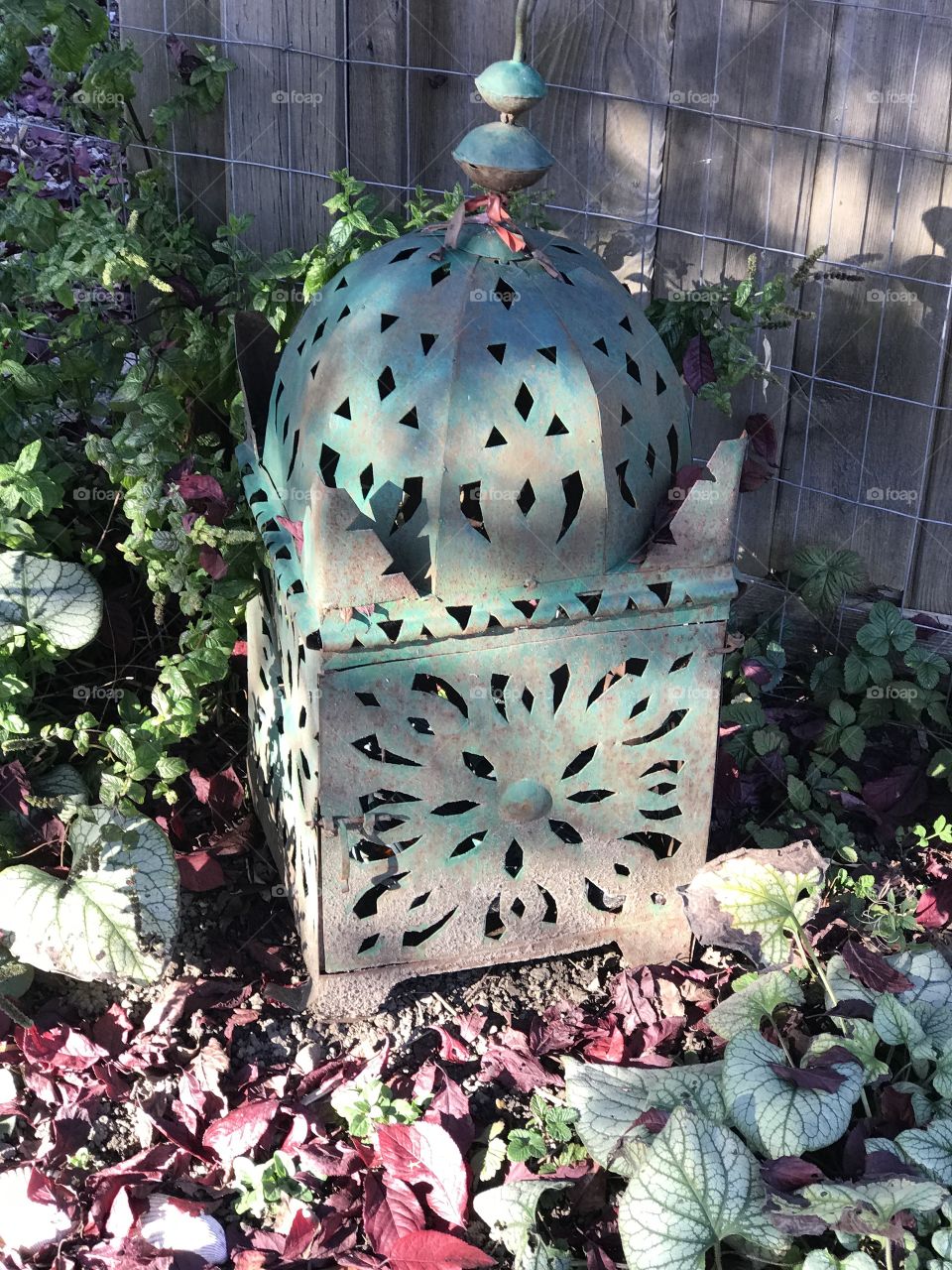 Garden lantern