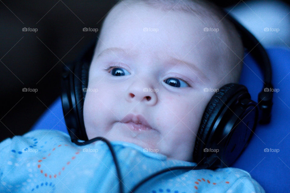 baby boy music rock by voipakm