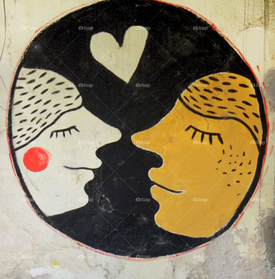 Street art love, Veliko Turnovo, Bulgaria.