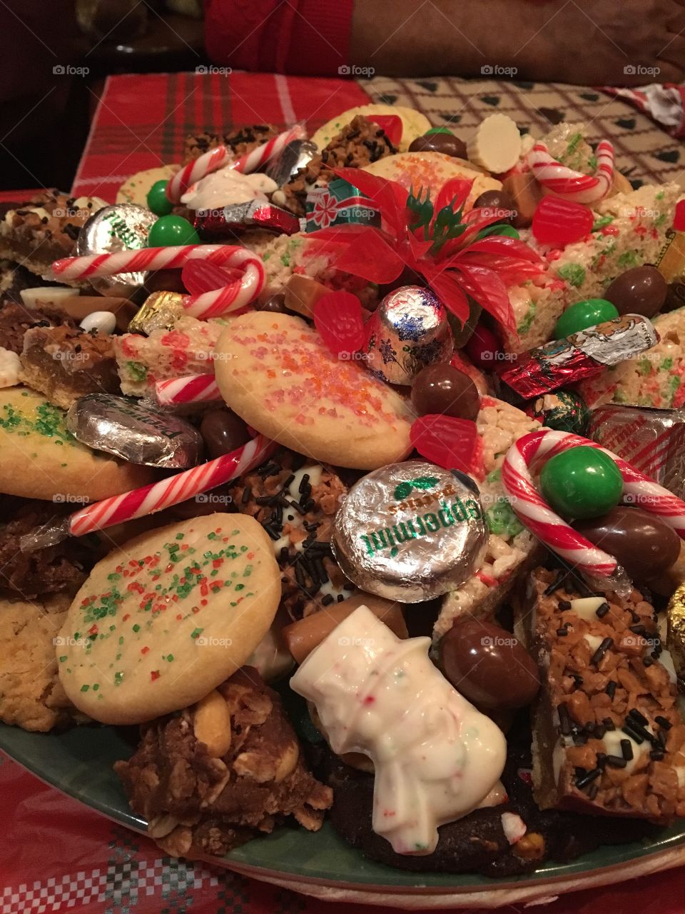Baked Christmas cookies 