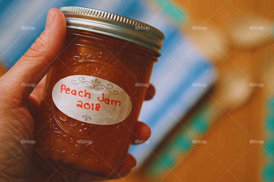 Hand Holding Peach Jam, Peach Jam In A Glass Jar, Homemade Peach Jam, Rustic Peach Jam, Reduce Reuse Recycle, Plastic Free Living In The Kitchen, Environmentally Conscious 