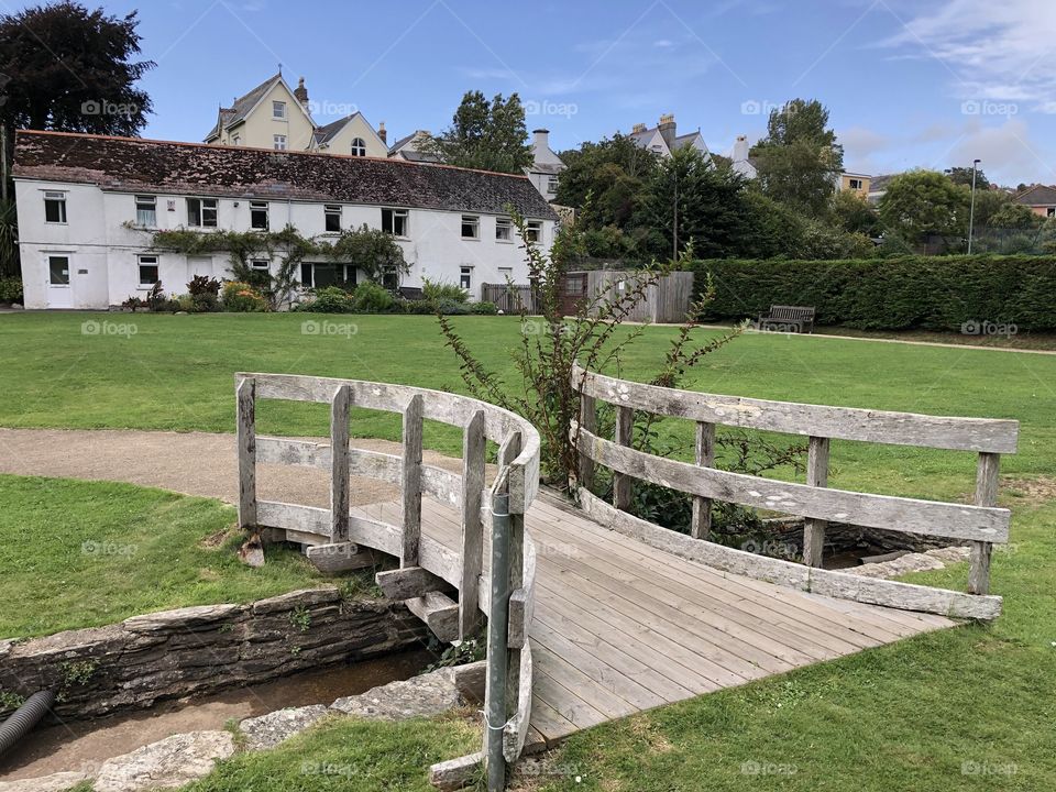 A clear blue account of this beautiful country setting with wild flowers thrown in to add to the splendor. I of three photos of this location.