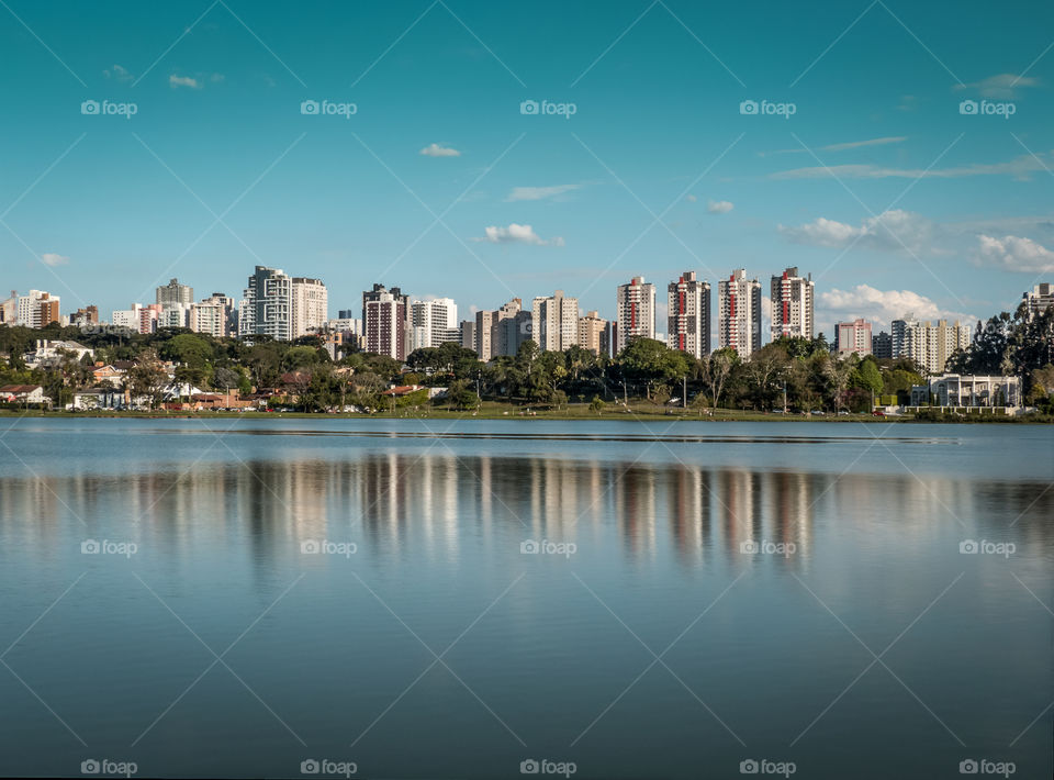 Barigui Park. Skyline reflections