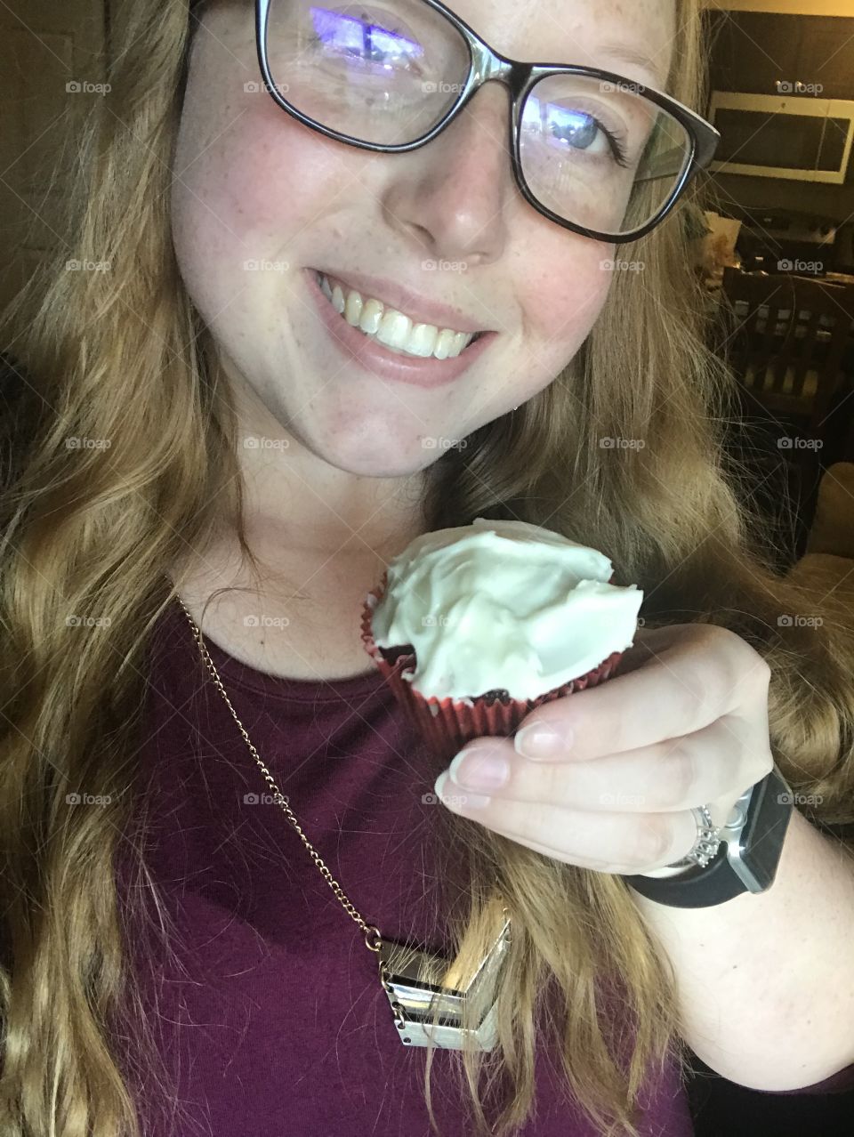 Selfie girl pretty teeth hair nice cute fun woman white glasses cupcakes 