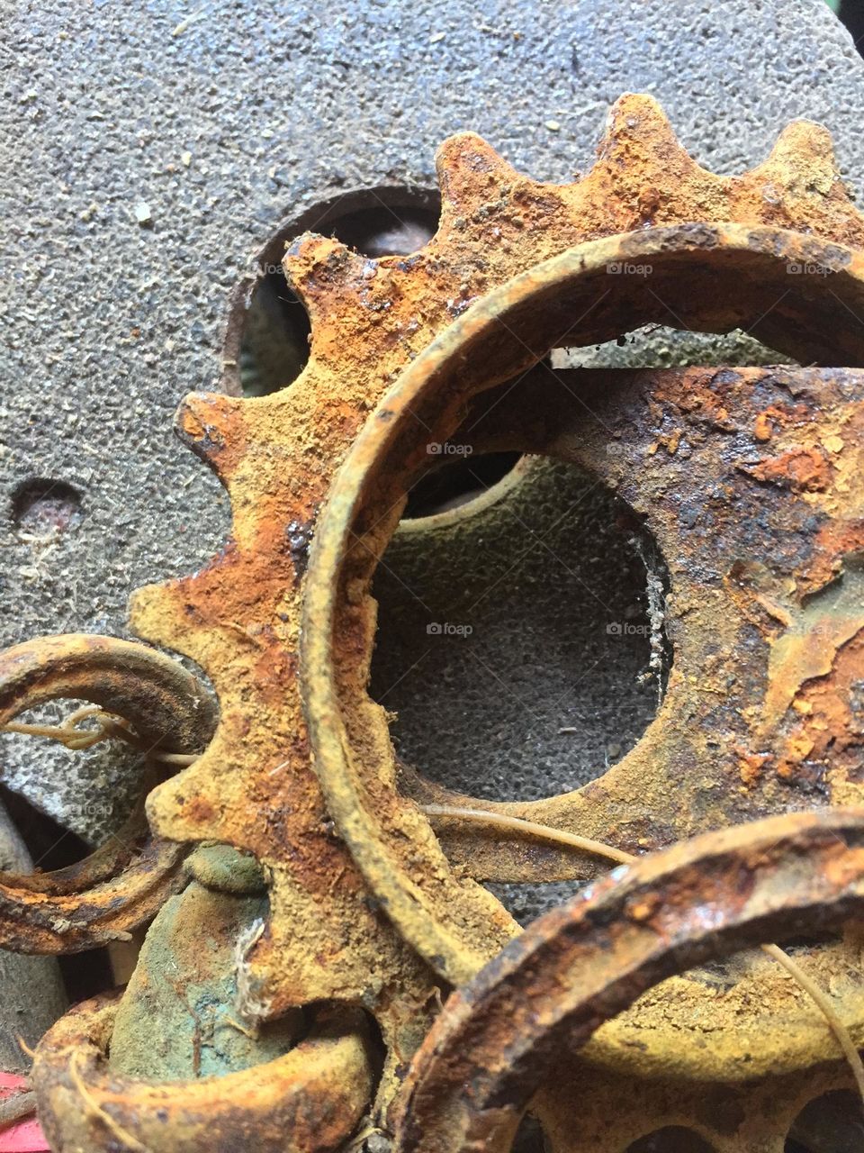 Rusted old bicycle’s sprocket 