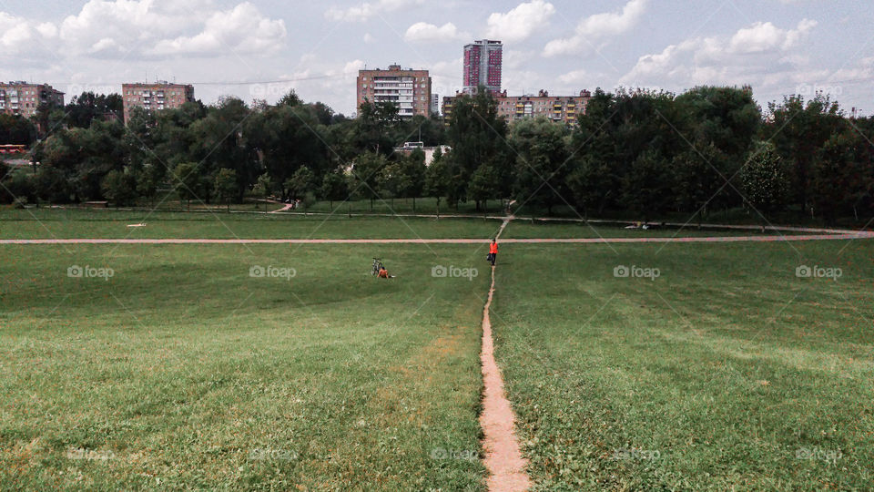 Footpaths and people in Moscow