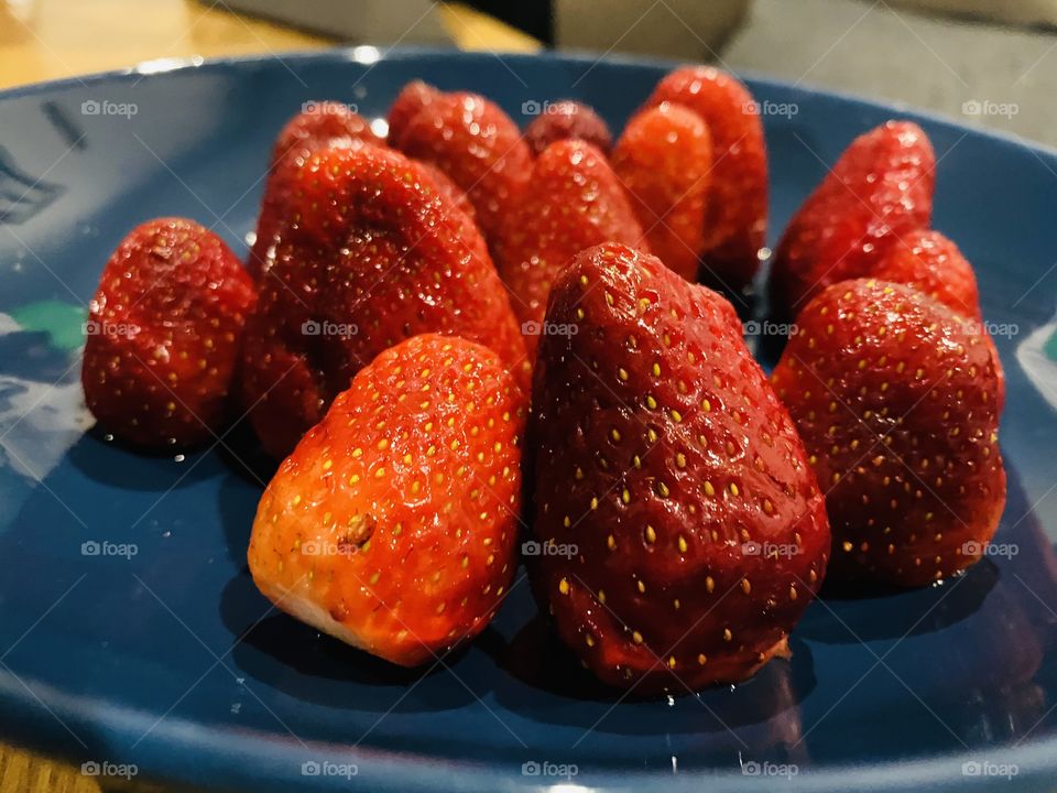 Strawberry kisses