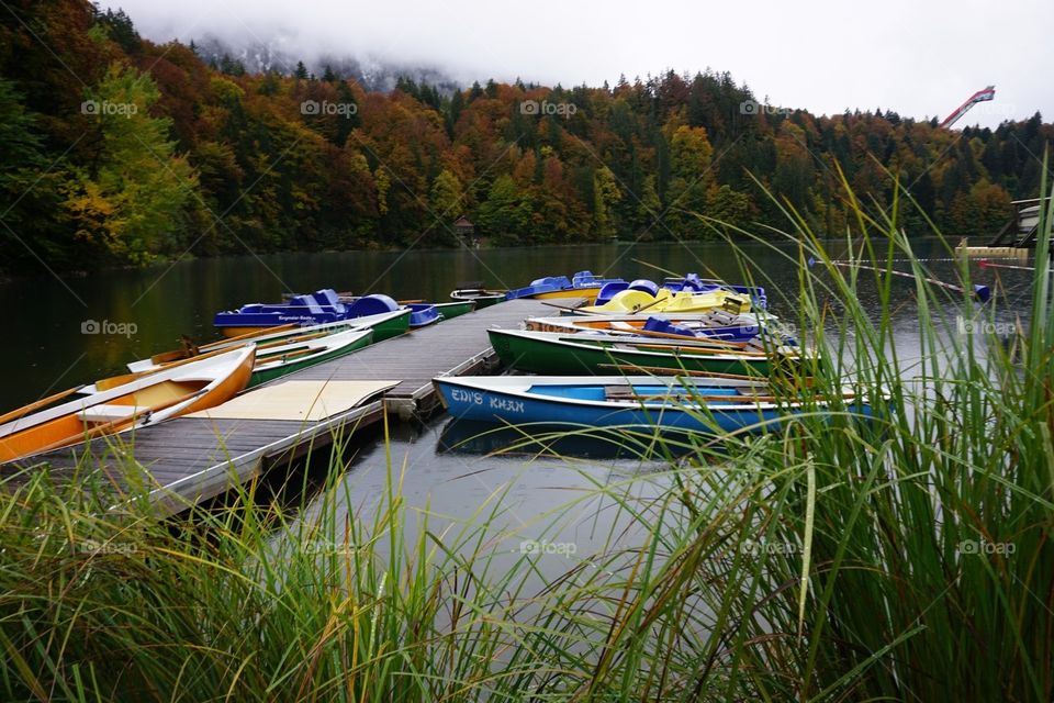 Bergsee im Herbst